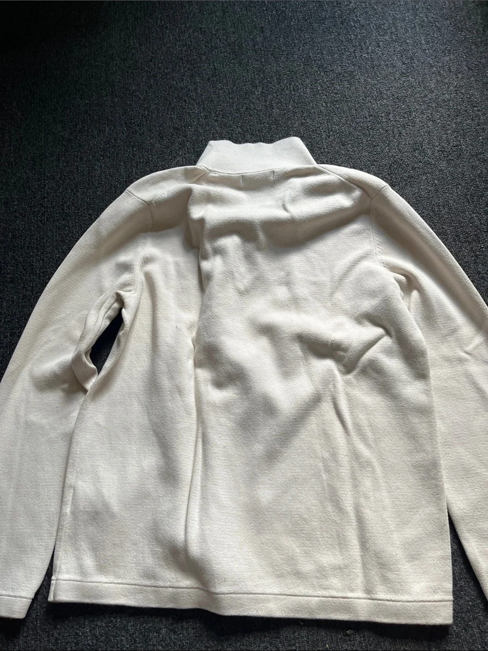 Banana Republic lightweight knit